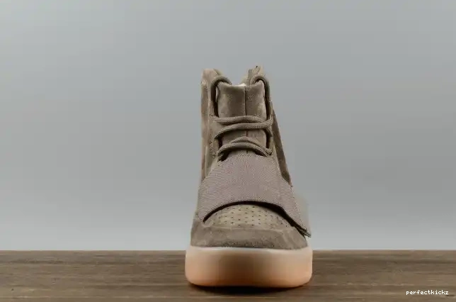 Yeezy Light adidas Brown BY2456 750 Boost 0601